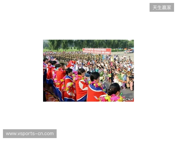 夺得湘超冠军！永州队球员乘坐花车回城，市民夹道欢迎